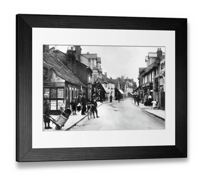 Framed Print : Rickmansworth High Street early 1900s Framed Print : Rickmansworth High Street early 1900s