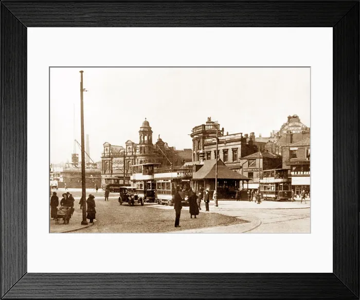 Framed Print : Broadway, Rochdale Framed Print : Broadway, Rochdale