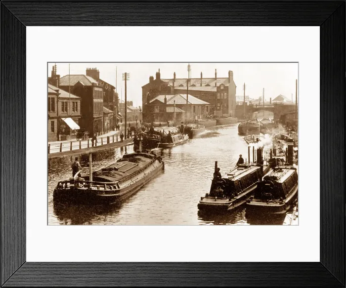 Framed Print : Top Locks, Runcorn Framed Print : Top Locks, Runcorn