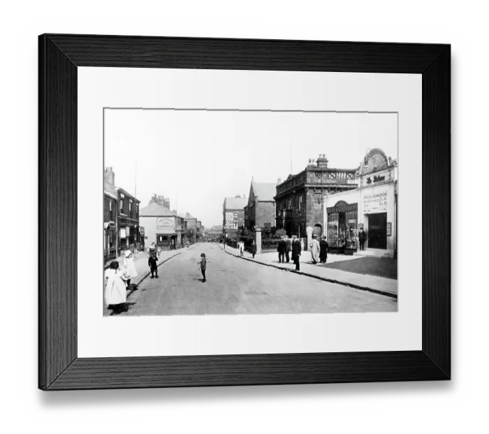 Framed Print : Runcorn High Street early 1900s Framed Print : Runcorn High Street early 1900s