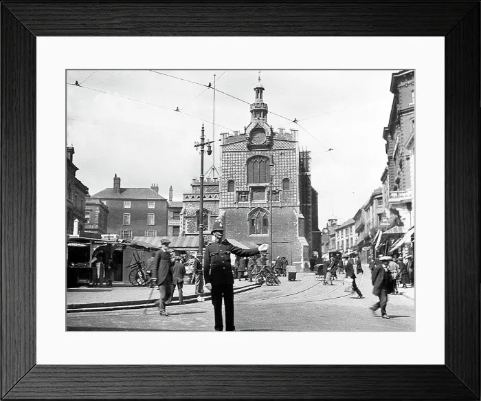 Framed Print : Norwich Guildhall early 1900s