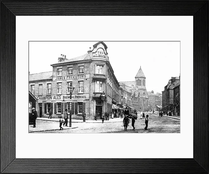 Framed Print : Carlton Road, Sneinton, Nottingham Framed Print : Carlton Road, Sneinton, Nottingham