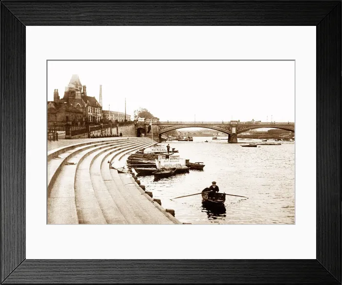 Framed Print : Nottingham Trent Bridge early 1900s Framed Print : Nottingham Trent Bridge early 1900s