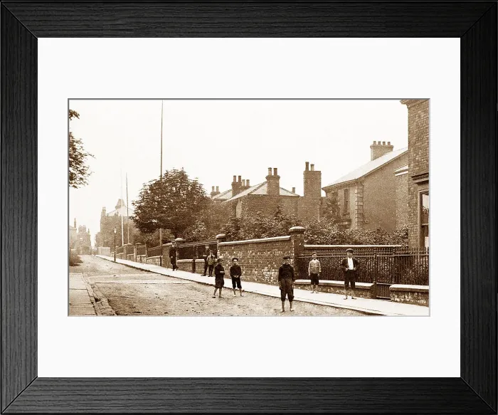 Framed Print : The Rope Walk, Knottingley Framed Print : The Rope Walk, Knottingley