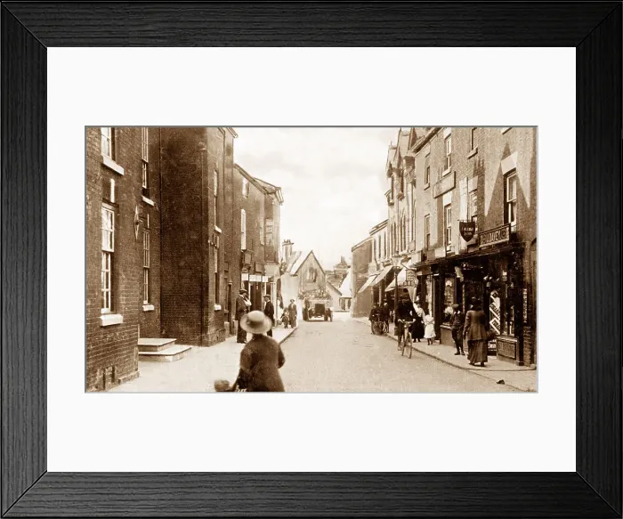 Framed Print : Princess Street, Knutsford Framed Print : Princess Street, Knutsford