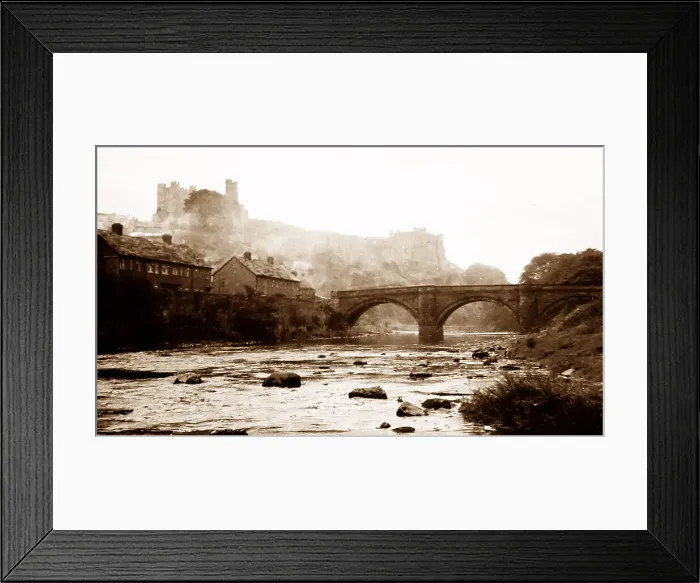 Framed Print : Richmond, Swaledale, Yorkshire Framed Print : Richmond, Swaledale, Yorkshire