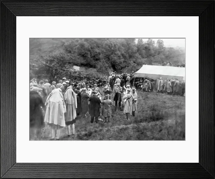 Framed Print : Keld fete, Swaledale, Yorkshire in the 1940 / 50s Framed Print : Keld fete, Swaledale, Yorkshire in the 1940 / 50s