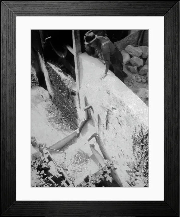 Framed Print : Tregargus China Clay Quarry, St Stephen, Cornwall Framed Print : Tregargus China Clay Quarry, St Stephen, Cornwall