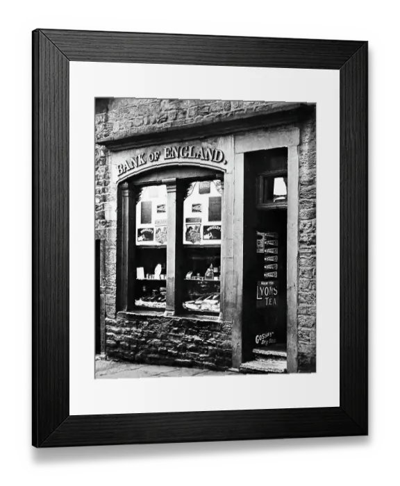 Framed Print : Bank of England shop, Burnley, Lancashire, early 1900s Framed Print : Bank of England shop, Burnley, Lancashire, early 1900s