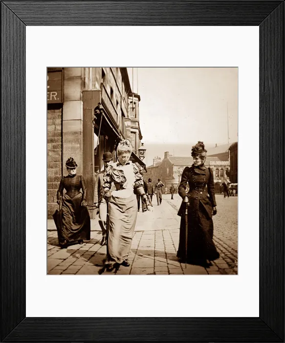 Framed Print : Manchester Road, Burnley, Victorian period Framed Print : Manchester Road, Burnley, Victorian period
