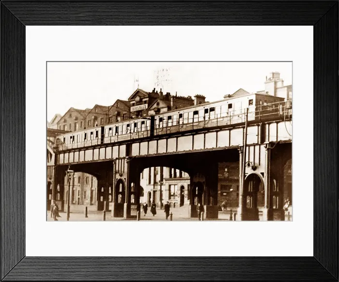 Framed Print : Liverpool Overhead Railway, early 1900s Framed Print : Liverpool Overhead Railway, early 1900s