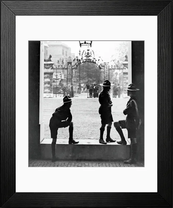 Framed Print : Boy Scout messengers waiting for orders during WW1 Framed Print : Boy Scout messengers waiting for orders during WW1