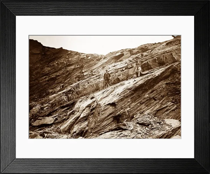 Framed Print : Penrhyn slate quarry, Victorian period Framed Print : Penrhyn slate quarry, Victorian period