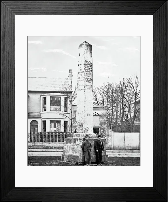 Framed Print : Battle of Barnet Memorial, Monken Hadley, early 1900s Framed Print : Battle of Barnet Memorial, Monken Hadley, early 1900s