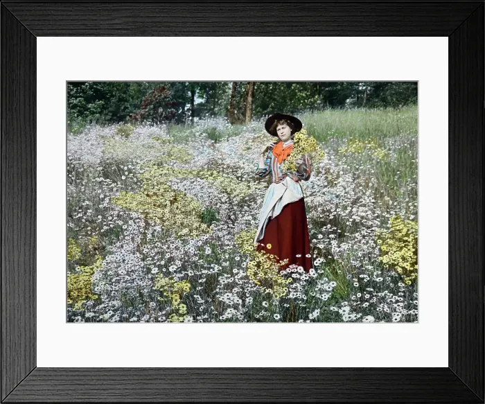 Framed Print : Rural idyll, England, Victorian period Framed Print : Rural idyll, England, Victorian period