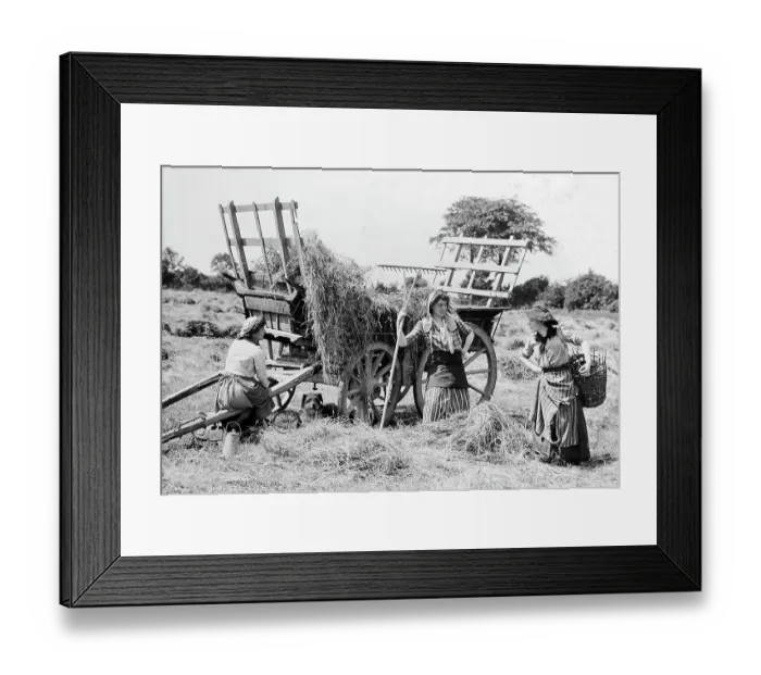 Framed Print : Rural idyll, England, Victorian period Framed Print : Rural idyll, England, Victorian period