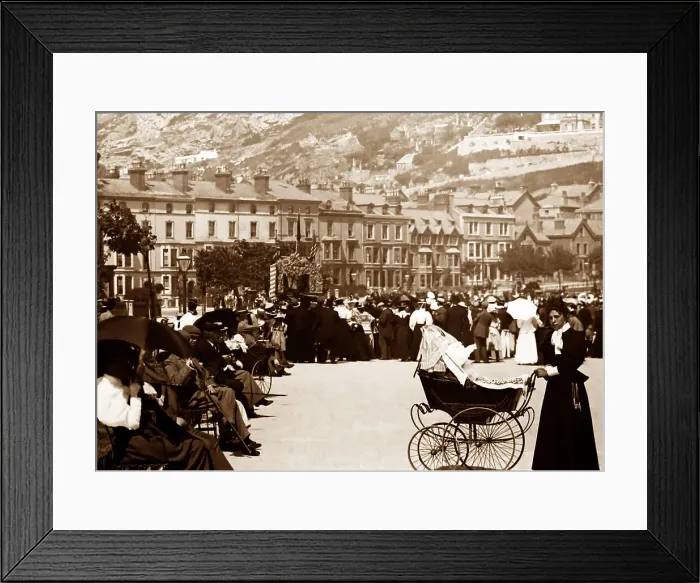 Framed Print : Watching a Punch and Judy Show, Llandudno, Wales Framed Print : Watching a Punch and Judy Show, Llandudno, Wales