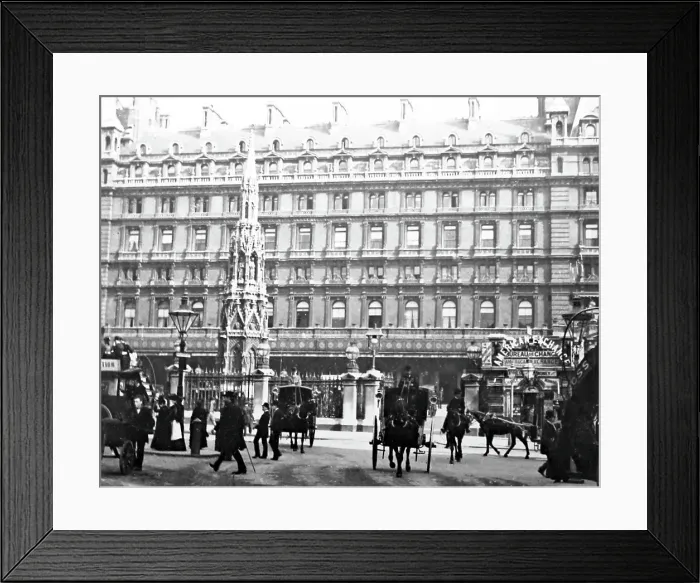 Framed Print : Charing Cross Hotel, London, Victorian period Framed Print : Charing Cross Hotel, London, Victorian period