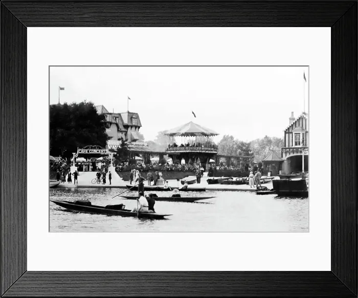 Framed Print : Boating at Hampton Court, early 1900s Framed Print : Boating at Hampton Court, early 1900s