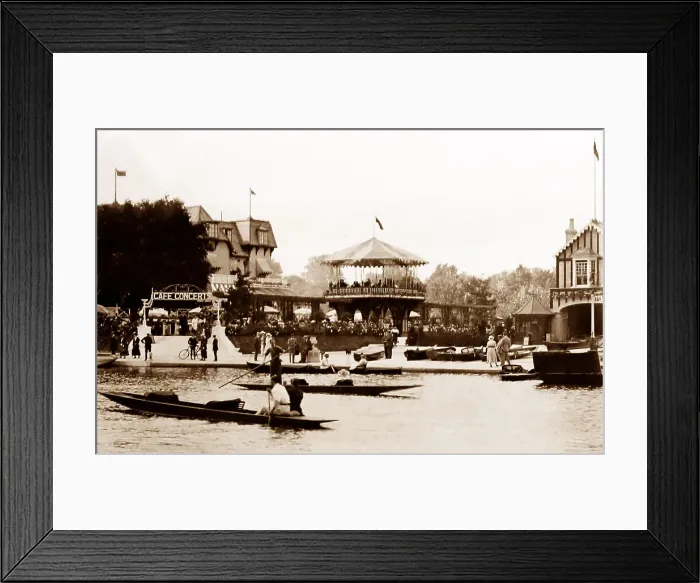 Framed Print : Boating at Hampton Court, early 1900s Framed Print : Boating at Hampton Court, early 1900s