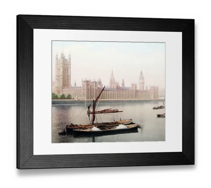 Framed Print : Thames sailing barge, Houses of Parliament, London Framed Print : Thames sailing barge, Houses of Parliament, London
