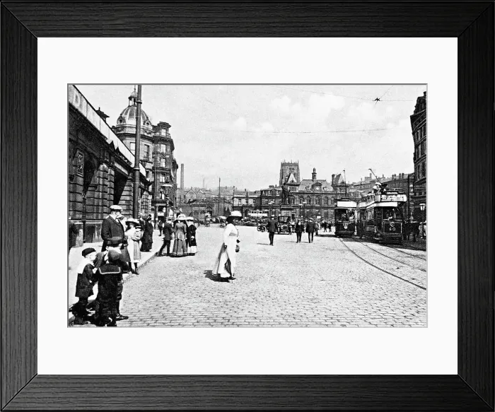 Framed Print : Bradford - Forster Square Framed Print : Bradford - Forster Square