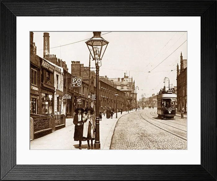 Framed Print : Bradford - Manningham Lane (2) Framed Print : Bradford - Manningham Lane (2)