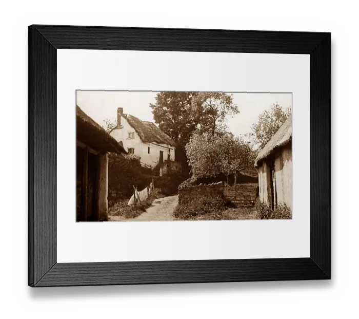 Framed Print : Coombeinteignhead Framed Print : Coombeinteignhead