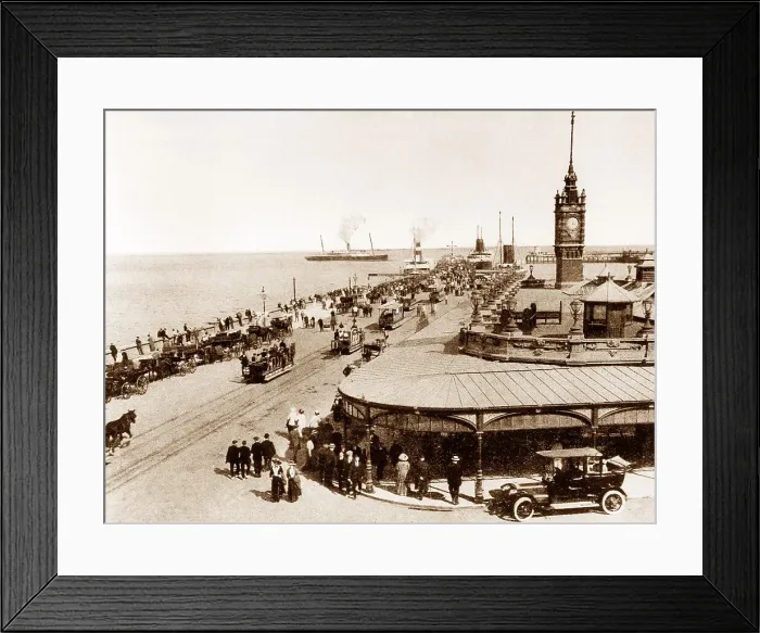 Framed Print : Douglas - Victoria Pier and Arcade - Isle of Man Framed Print : Douglas - Victoria Pier and Arcade - Isle of Man