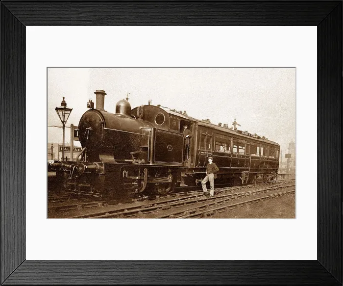 Framed Print : Halifax - Railway Station Framed Print : Halifax - Railway Station