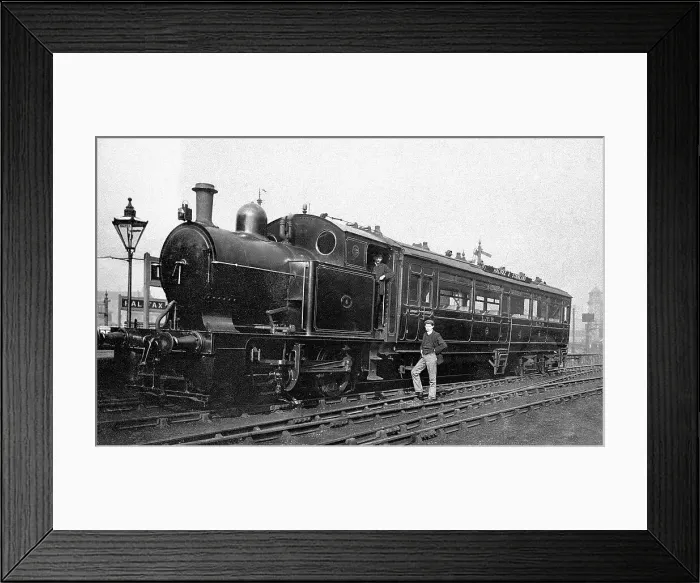 Framed Print : Halifax - Railway Station Framed Print : Halifax - Railway Station