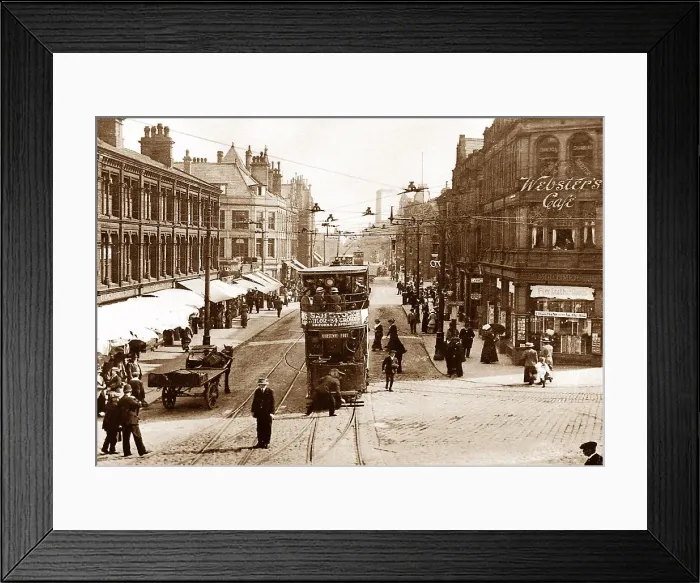 Framed Print : Halifax - Commercial Street from North Framed Print : Halifax - Commercial Street from North