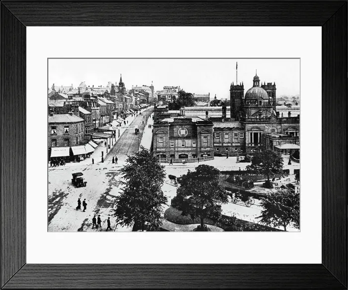 Framed Print : Harrogate - Royal Baths and Parliament Street Framed Print : Harrogate - Royal Baths and Parliament Street