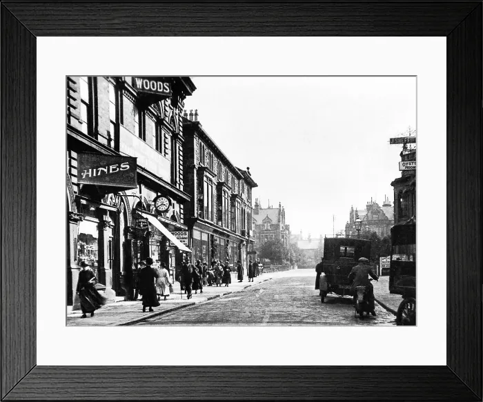 Framed Print : Harrogate - Princes Street Framed Print : Harrogate - Princes Street
