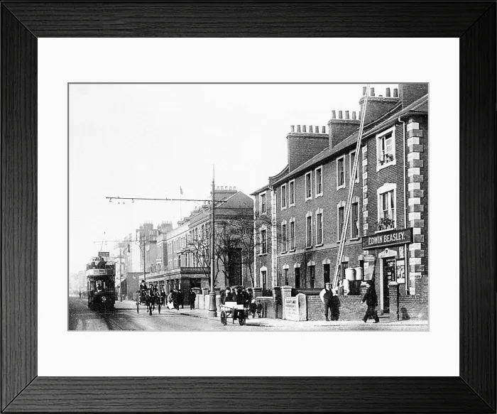 Framed Print : Hull - Victoria Dock Road Framed Print : Hull - Victoria Dock Road