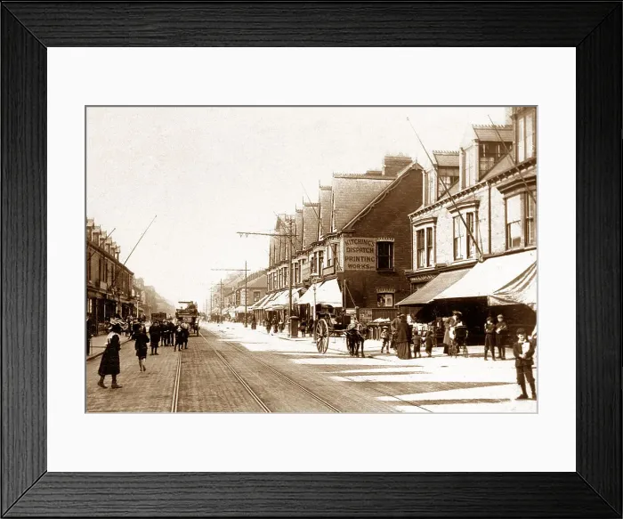 Framed Print : Hull - Hessle Road Framed Print : Hull - Hessle Road
