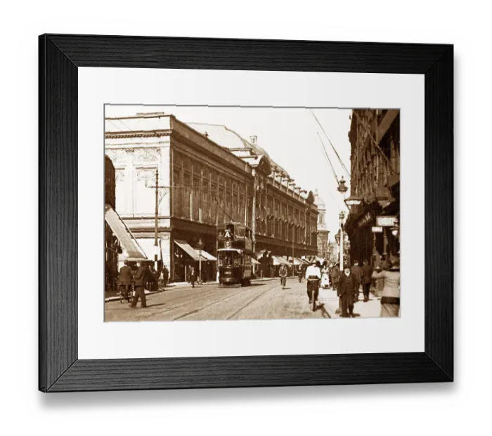 Framed Print : Hull - Carr Lane Framed Print : Hull - Carr Lane