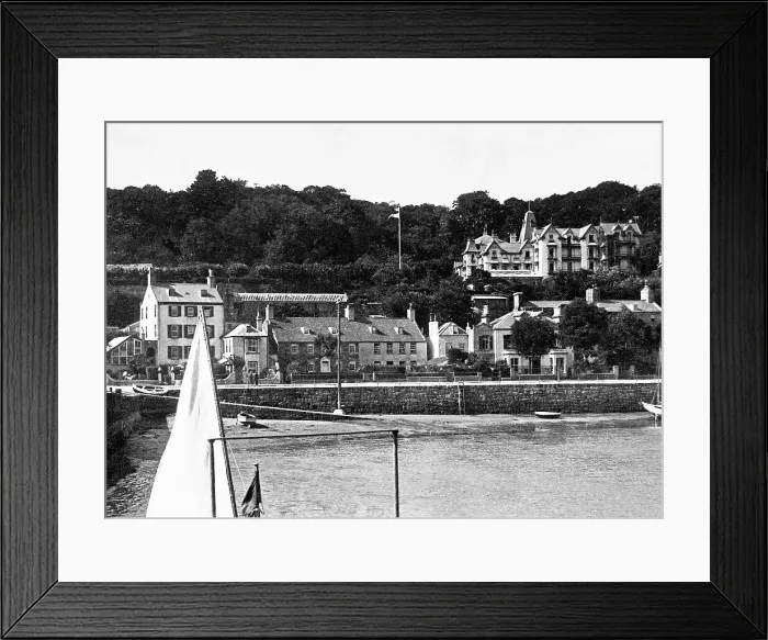 Framed Print : St Aubin, Jersey Framed Print : St Aubin, Jersey