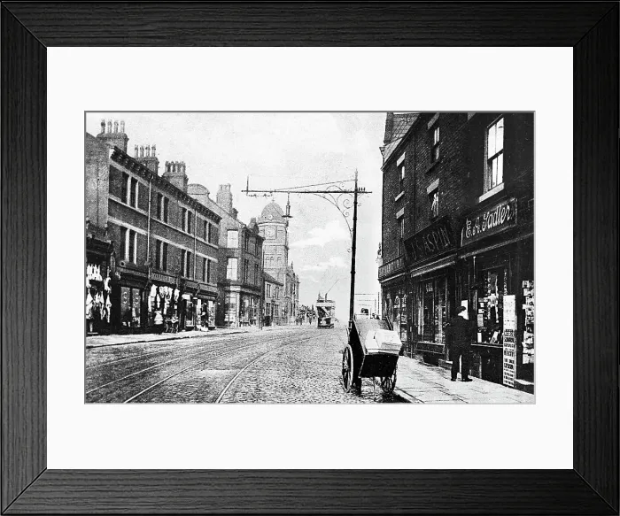 Framed Print : Woodhouse Lane Leeds Framed Print : Woodhouse Lane Leeds
