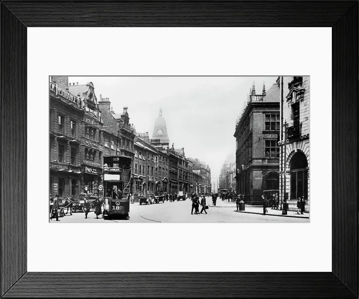 Framed Print : East Parade Leeds Framed Print : East Parade Leeds