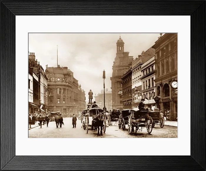 Framed Print : St Ann's Square, Manchester Framed Print : St Ann's Square, Manchester