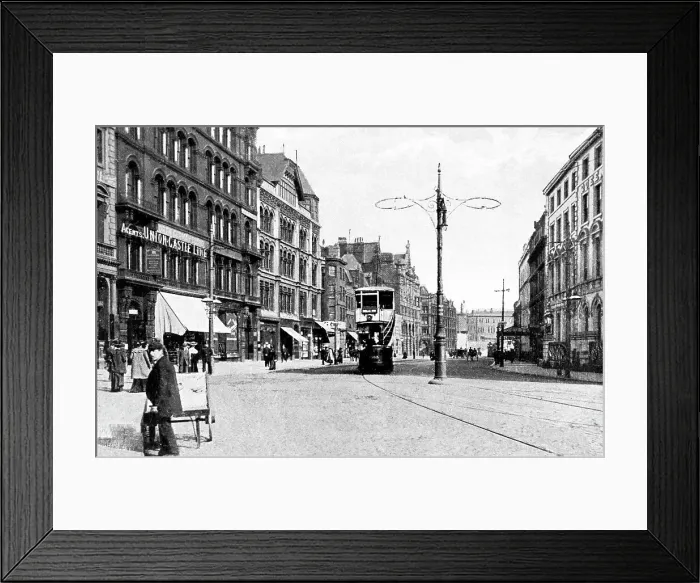 Framed Print : Piccadilly - towards London Road, Manchester Framed Print : Piccadilly - towards London Road, Manchester