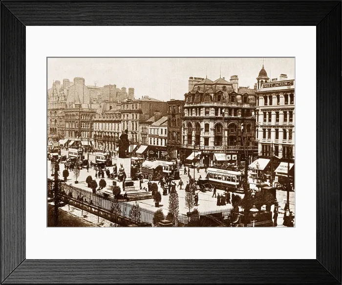 Framed Print : Piccadilly, Manchester Framed Print : Piccadilly, Manchester