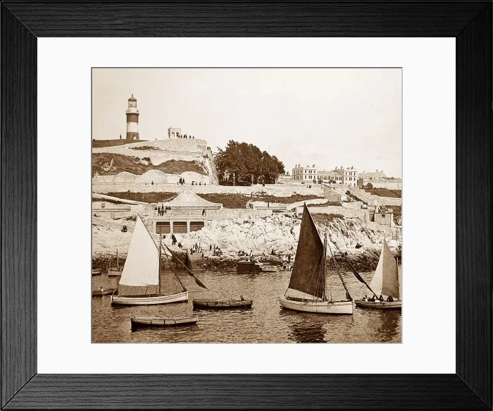 Framed Print : Plymouth Hoe Framed Print : Plymouth Hoe