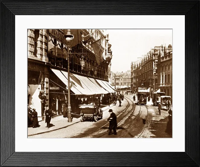 Framed Print : Plymouth - Old Town Street Framed Print : Plymouth - Old Town Street