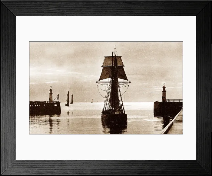 Framed Print : Ramsey harbour, Isle of Man Framed Print : Ramsey harbour, Isle of Man