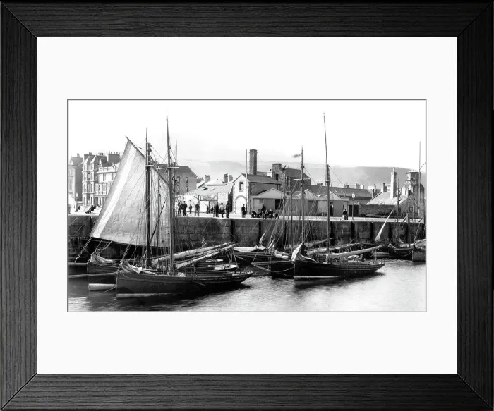 Framed Print : Ramsey - harbour entrance - Isle of Man Framed Print : Ramsey - harbour entrance - Isle of Man