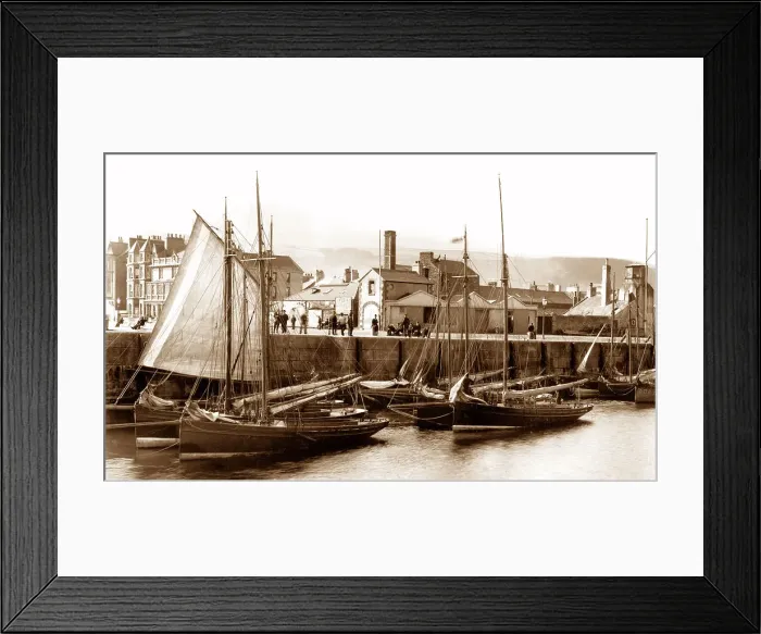 Framed Print : Ramsey - harbour entrance - Isle of Man Framed Print : Ramsey - harbour entrance - Isle of Man