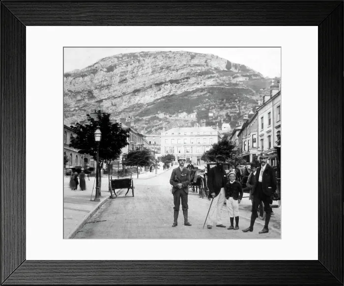 Framed Print : Mostyn street Llandudno, Wales Framed Print : Mostyn street Llandudno, Wales
