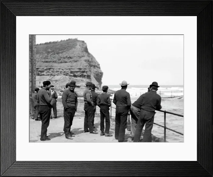 Framed Print : Staithes - Fishermen Framed Print : Staithes - Fishermen